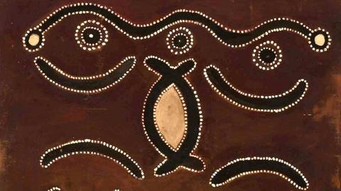 Symbole der Aborigines - Sonne, Mond und Sterne - auf einem Kunstwerk.
