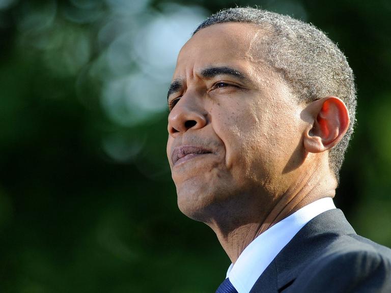 US-Präsident Barack Obama hält eine Rede im Rosengarten des Weißen Hauses in Washington.