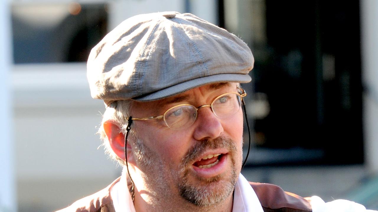 Der Regisseur Christoph Schrewe bei den Dreharbeiten zu einem Film. 2007 inszenierte er "Das Konklave".