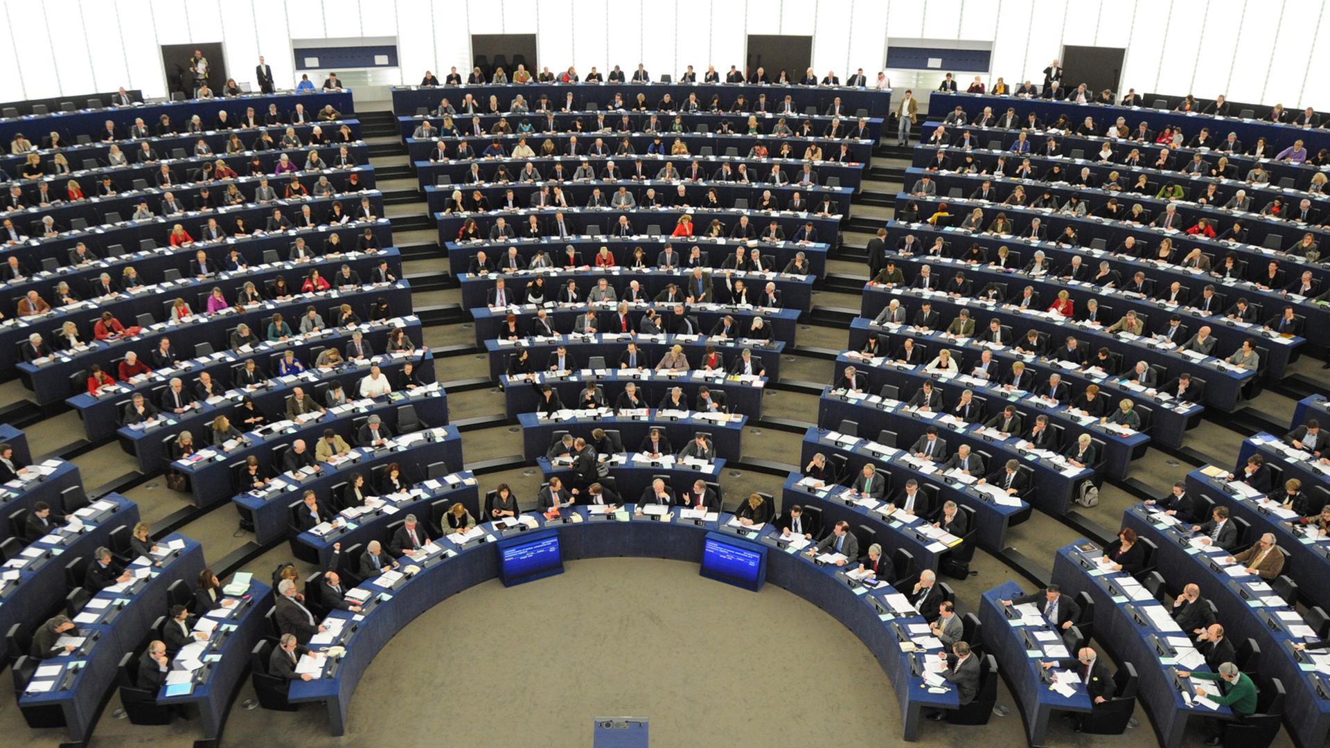 Blick von oben auf das EU-Parlament.