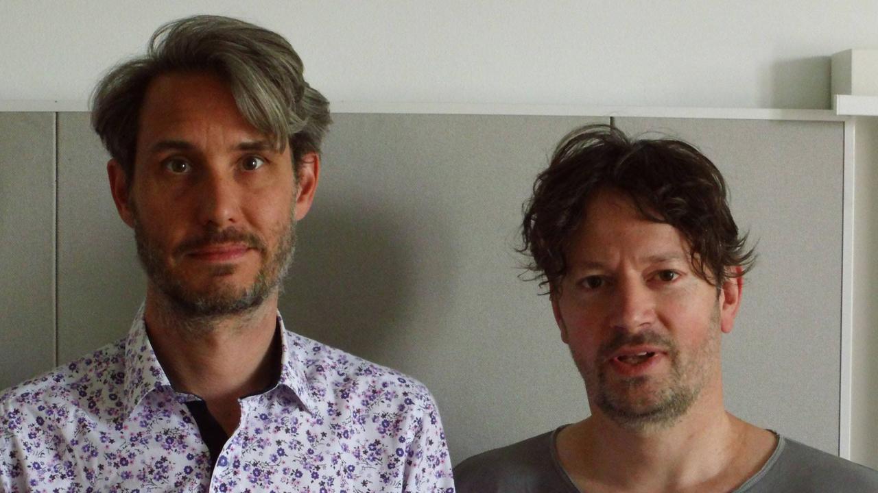 Dirk von Lowtzow von Tocotronic sprach bei Deutschlandradio Kultur mit Musikredakteur Martin Böttcher.