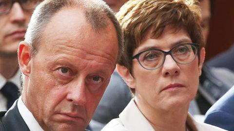 Berlin: Friedrich Merz, Vizepräsident des Wirtschaftsrates der CDU, und Annegret Kramp-Karrenbauer, Vorsitzende der CDU.