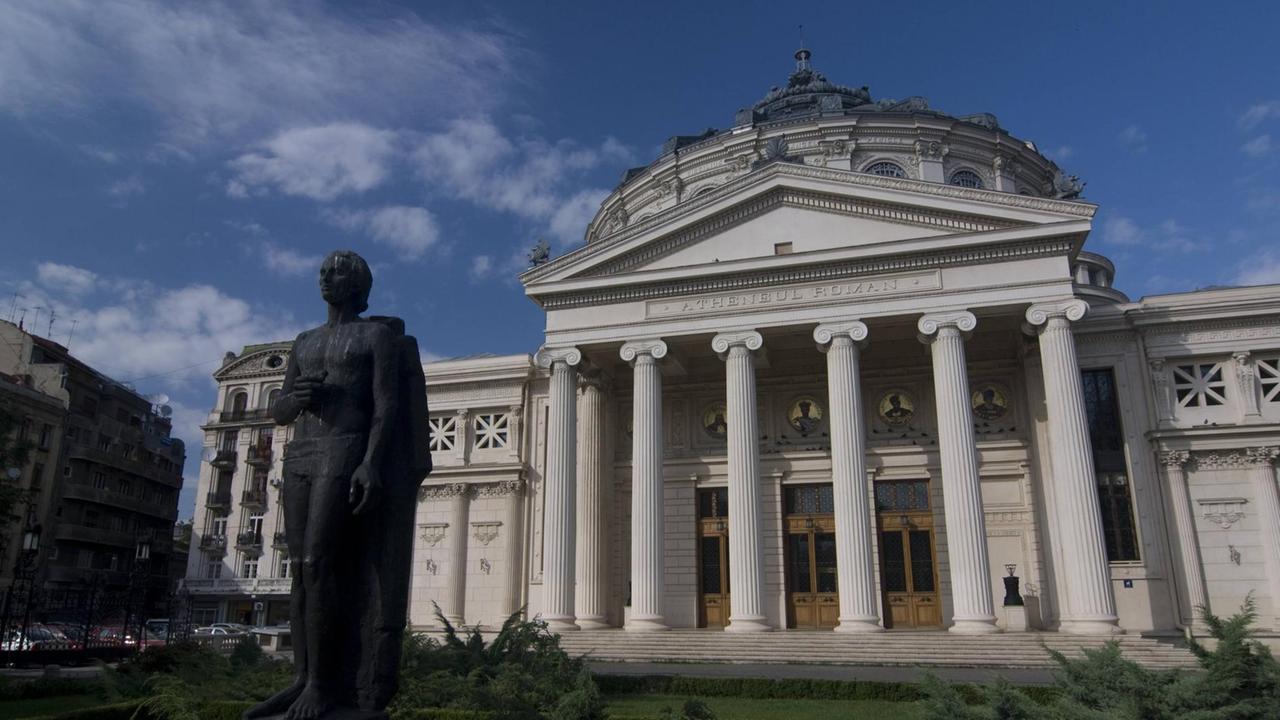Ein Palast für die Kunst: Das Rumänische Athenäum beherbergt heute das nach Enescu benannte Philharmonische Orchester von Bukarest