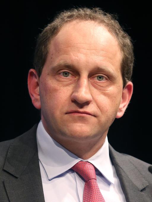 Der FDP-Spitzenkandidat für die Europawahl, Alexander Graf Lambsdorff