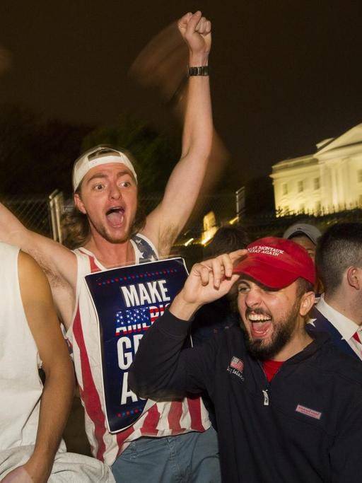 Trump-Anhänger feiern den Wahlsieg in Washington DC.