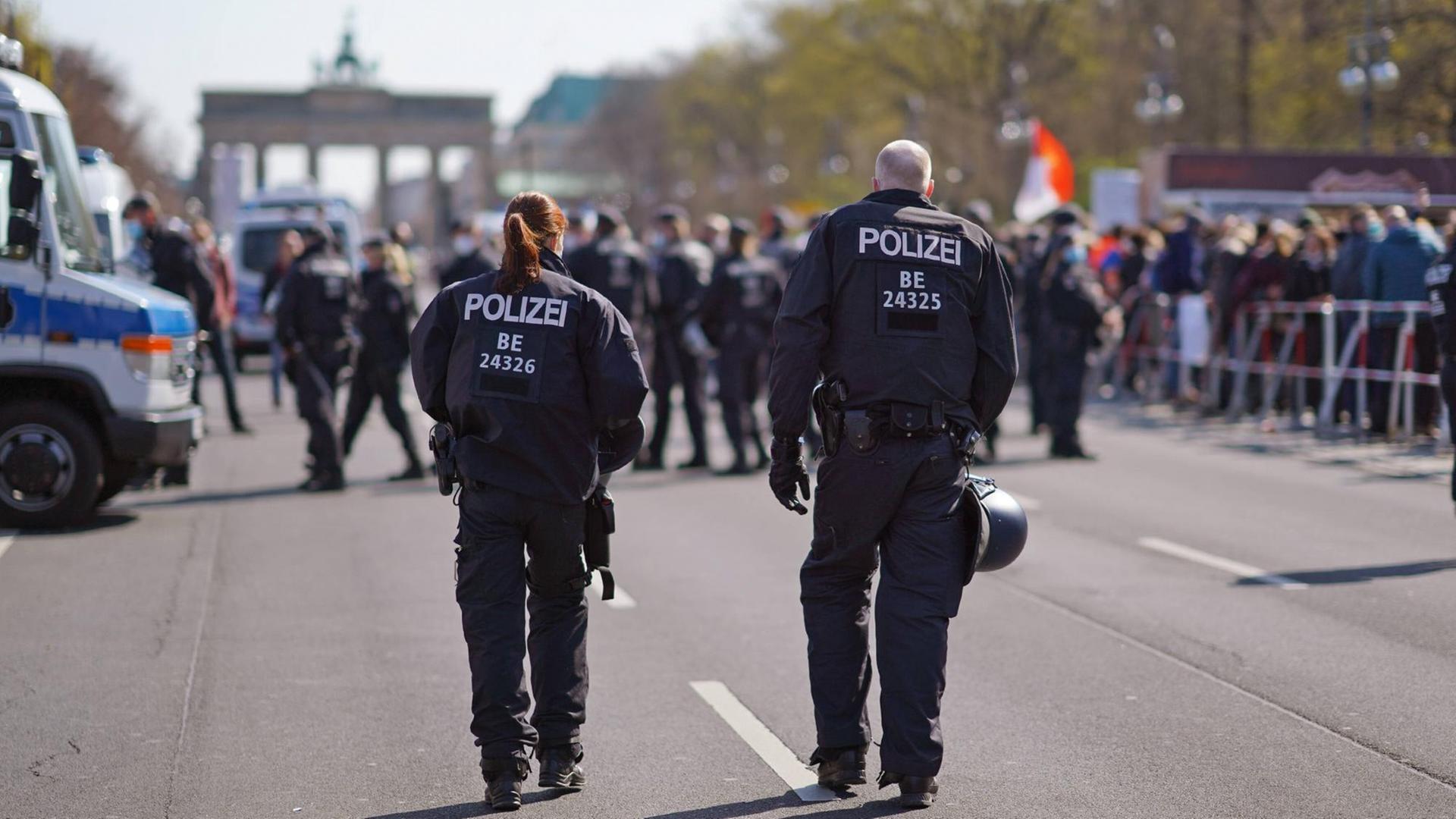 Berlin - Polizei Verbietet Pro-palästinensische Demonstrationen