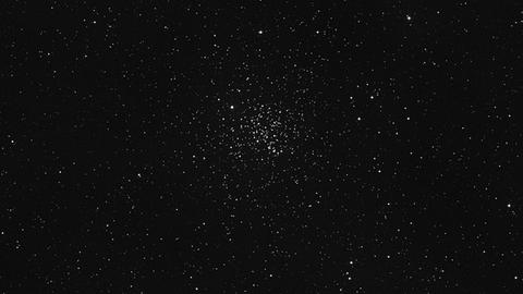 Der alte, offene Sternhaufen Messier 67 im Sternbild Krebs