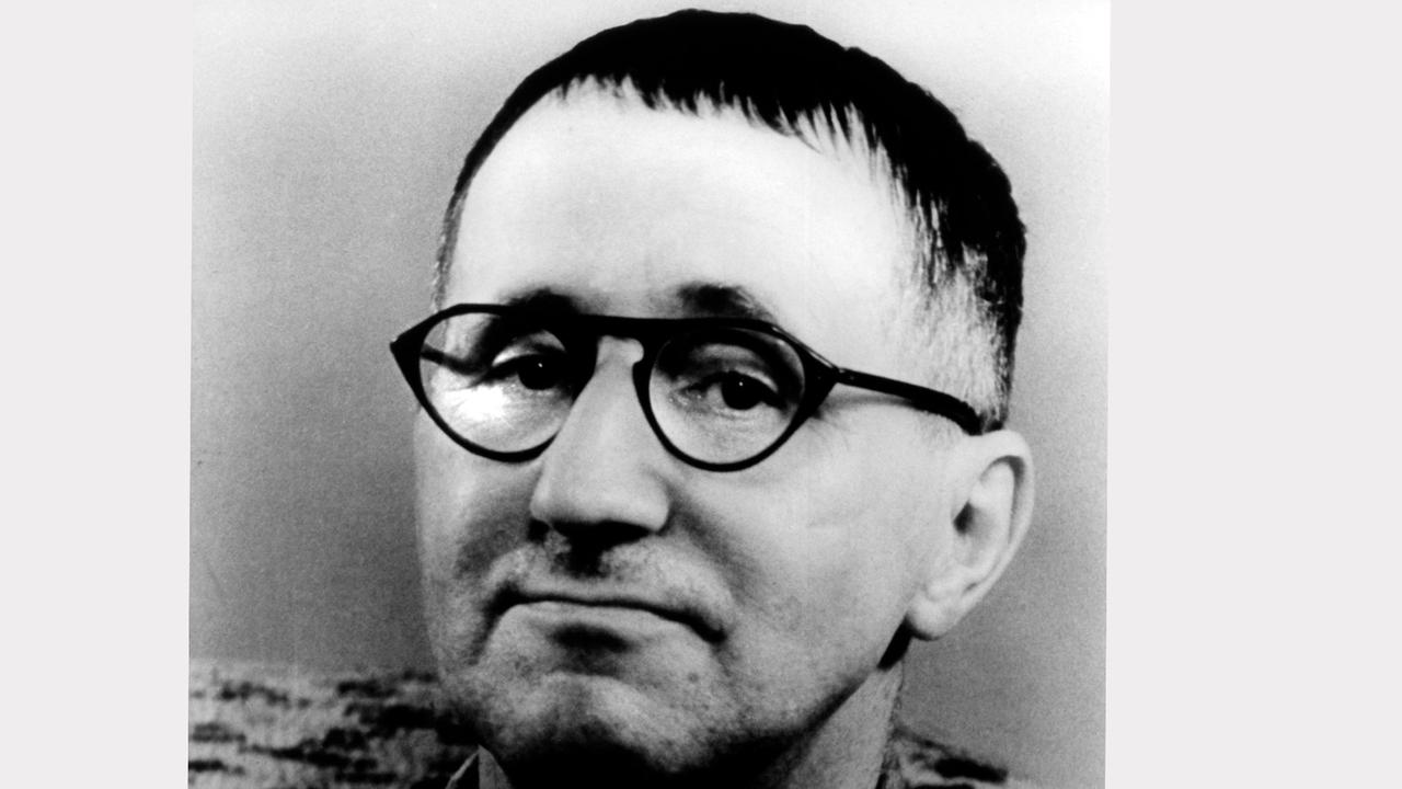 Porträt des Schriftstellers Bertolt Brecht von 1956. 