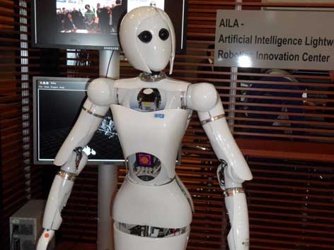 Ein Roboter auf der CeBIT 2011