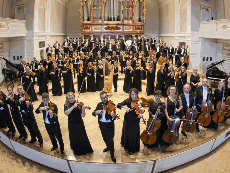 Die Philharmonie Poznań/Filharmonia Poznańska in der Aula der Adam- Mickiewicz-Universität Poznań