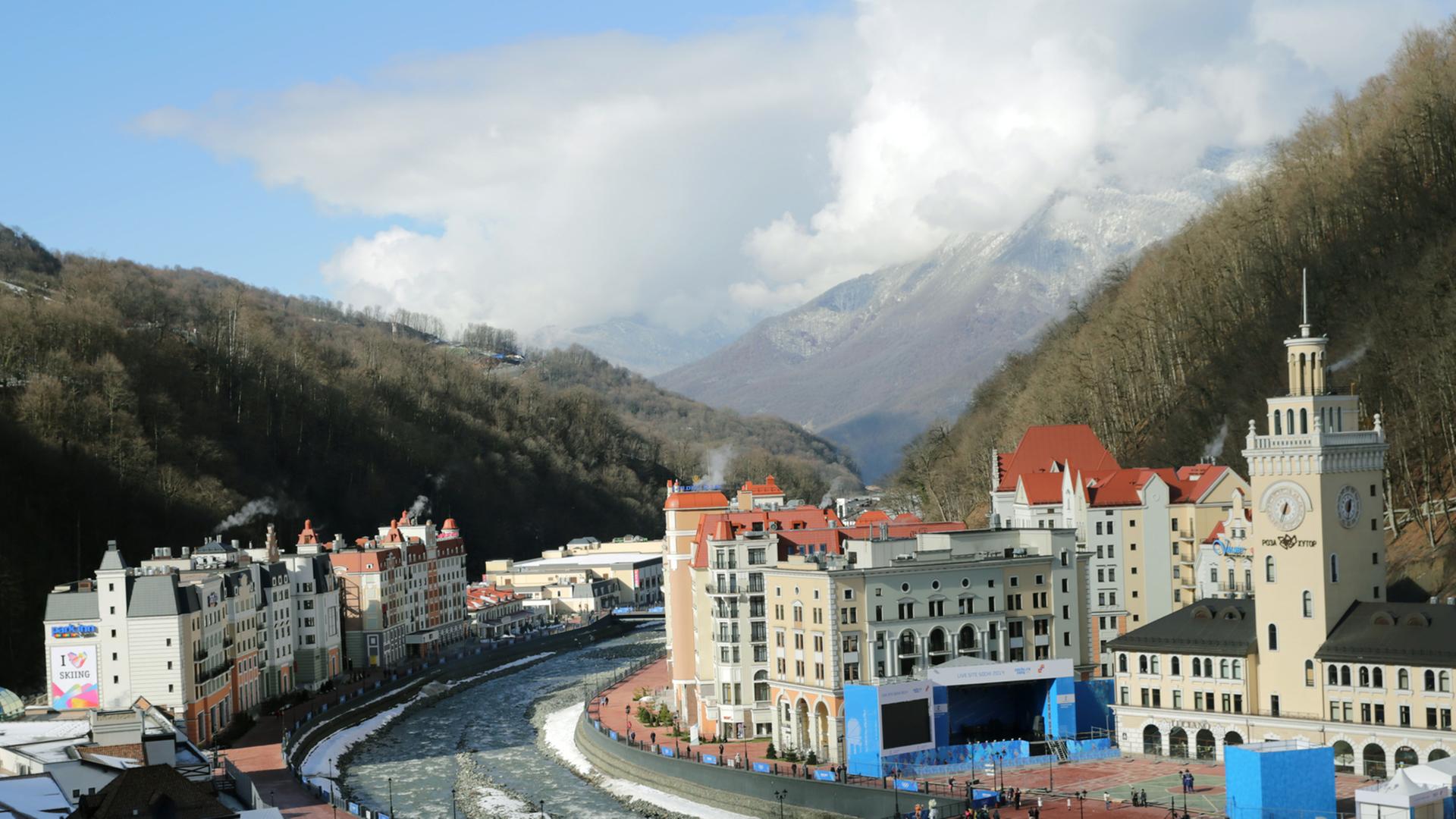 Krasnaja Poljana: einst tscherkessisch besiedelt, jetzt ein Austragungsort der Winterspiele