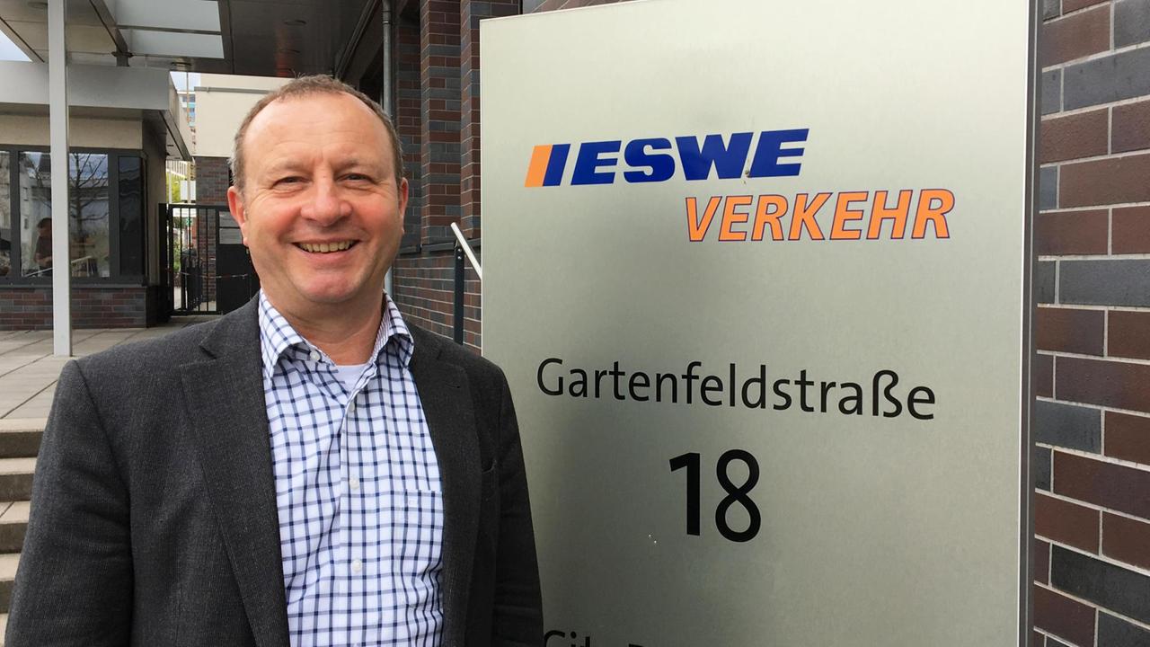 Dietmar Schneider von den Wiesbadener Verkehrsbetrieben