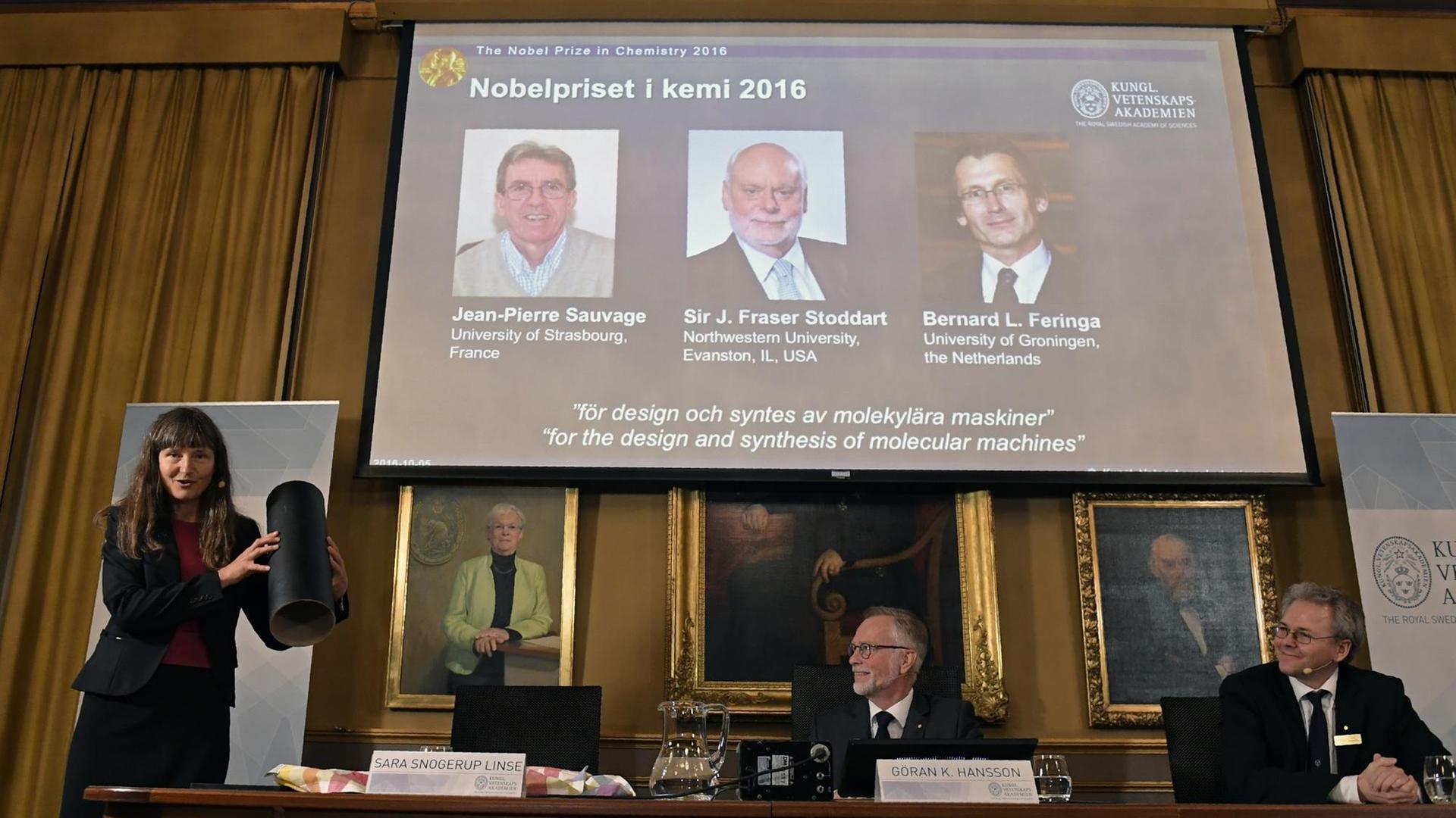 Die Jury verkündet in Stockholm, dass Jean-Pierre Sauvage, James Fraser Stoddart und Bernard Feringa den Chemienobelpreis 2016 erhalten werden.