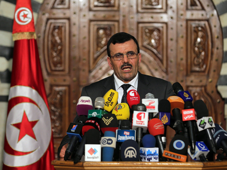 Ministerpräsident Ali Larayedh kündigt Neuwahlen für den 17. Dezember an