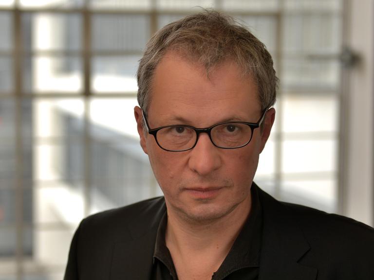 Der Direktor der Stiftung Bauhaus Dessau, Philipp Oswalt, aufgenommen im Februar 2014 kurz vor seinem Abschied.