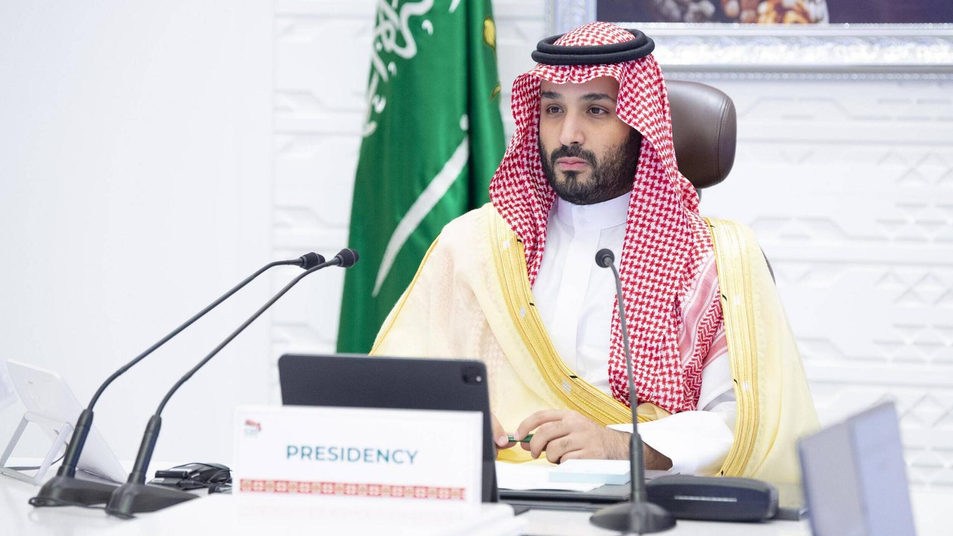 Porträt Mohammed bin Salman Al Saud beim G20-Gipfel in Riad.