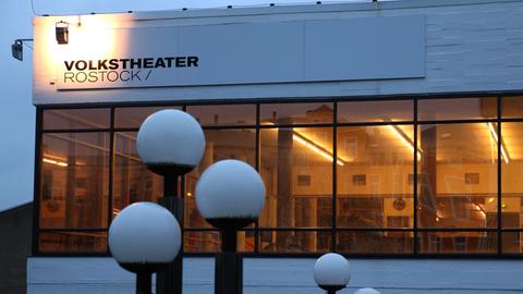 Das Volkstheater in Rostock, aufgenommen am 09.01.2013.