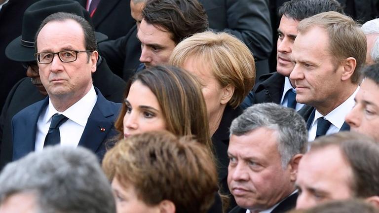 Staats- und Regierungschefs beim Trauermarsch am 11. Januar 2015 in Paris für die Opfer in Folge des Anschlags auf die französische Satire-Zeitschrift "Charlie Hebdo".