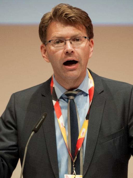 Der CDU-Europapolitiker Daniel Caspary bei einer Rede auf dem Landesparteitag in Baden-Württemberg.