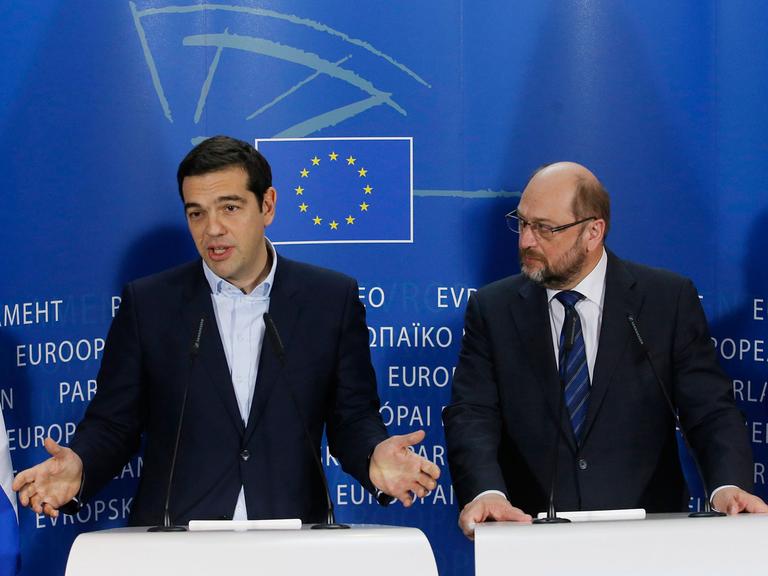 Griechenlands Regierungschef Tsipras und der Präsident des Europaparlaments, Schulz.