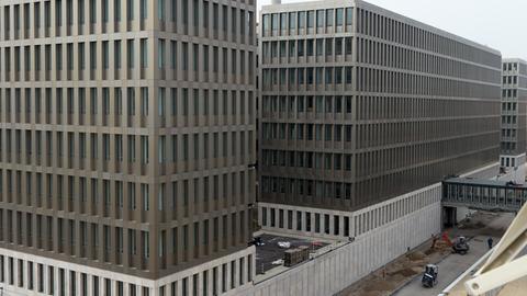 Bürogebäude auf dem Gelände des Bundesnachrichtendienstes (BND), aufgenommen am 31.03.214 in Berlin während des Festaktes zur Eröffnung der Nordbebauung der Zentrale des BND.