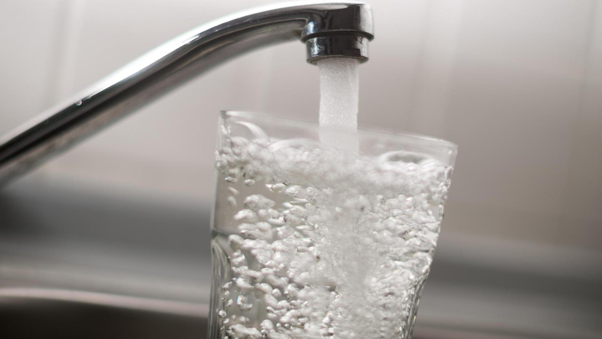 Trinkwasser - Schärfere Regeln für Wasser aus dem Hahn