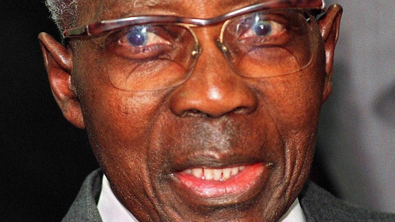 Das Archivbild vom 18. März 1995 zeigt den früheren senegalesischen Präsidenten Léopold Sédar Senghor. Er ist im Alter von 95 Jahren in Nordfrankreich gestorben.