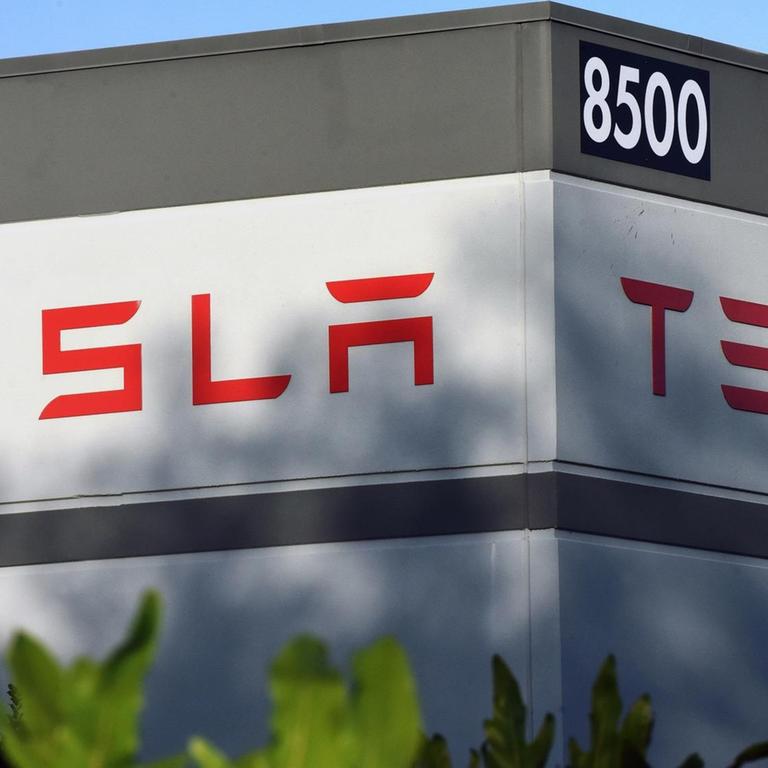 February 13, 2020, Orlando, United States: A Tesla energy warehouse is seen in Florida on the day that Tesla announced it plans to raise approximately $2 billion as part of an offering of common stock. 