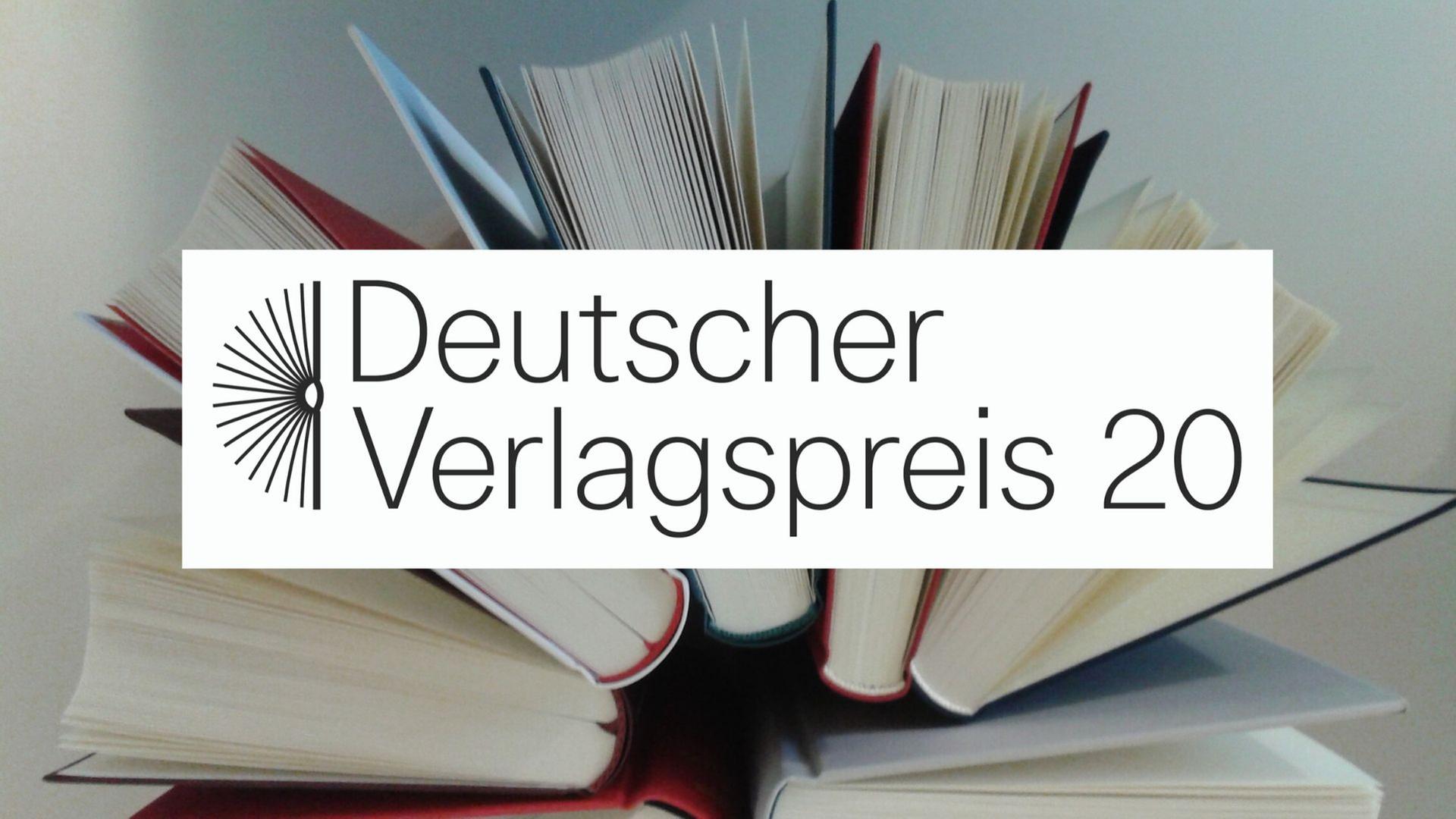 Logo: Deutscher Verlagspreis 2020 mit Hintergrund: Bücher