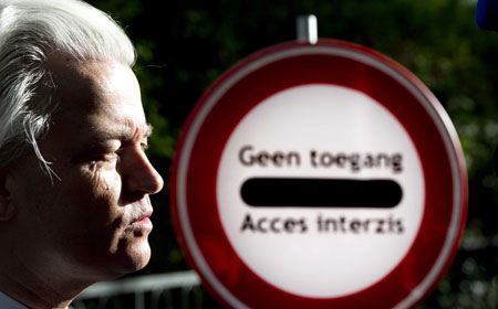 Der Rechtspopulist Geert Wilders demonstriert gegen die Ankunft rumänischer Arbeitsmigranten Der Rechtspopulist Geert Wilders demonstriert gegen die Ankunft rumänischer Arbeitsmigranten