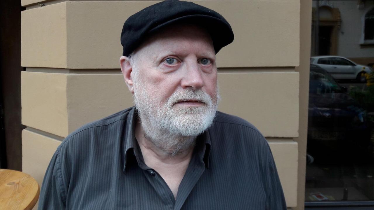 Radiomacher, Feature-Autor, Toningenieuer und mehr in Personalunion: Jürgen M. Thie Radiomacher, Feature-Autor, Toningenieuer und mehr in Personalunion: Jürgen M. Thie