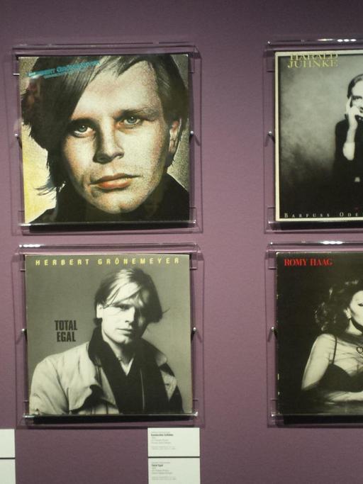Die Ausstellung "Total Records" im C/O Berlin widmet sich der Fotografie auf Plattencovern