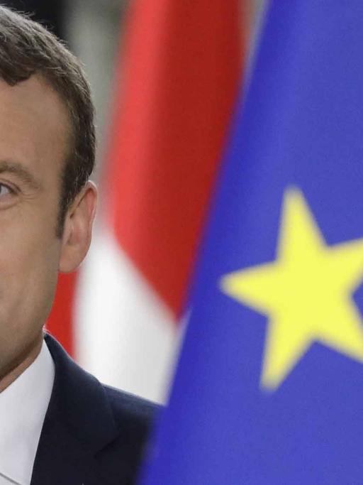 Der französische Präsident Emmanuel Macron trifft beim EU-Gipfel ein.