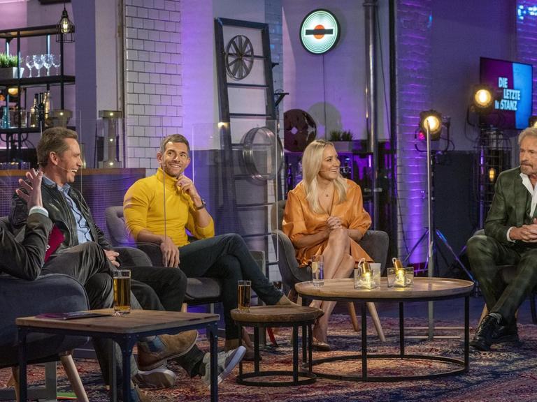 Steffen Hallaschka, Micky Beisenherz, Thomas Gottschalk, Janine Kunze und Jürgen Milski zu Gast bei der WDR-Sendung "In letzter Instanz".