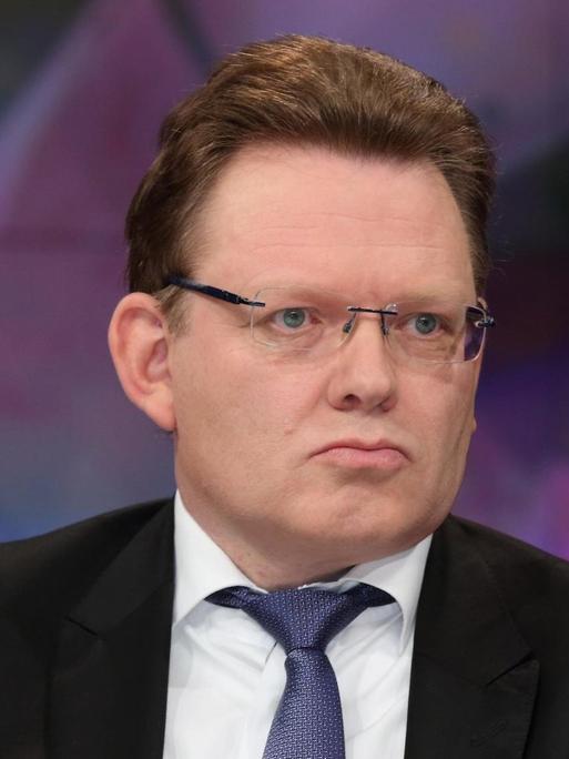 Dr. Andreas Hollstein (Buergermeister von Altena, CDU) in der ZDF-Talkshow maybrit illner am 03.03.2016 in Berlin