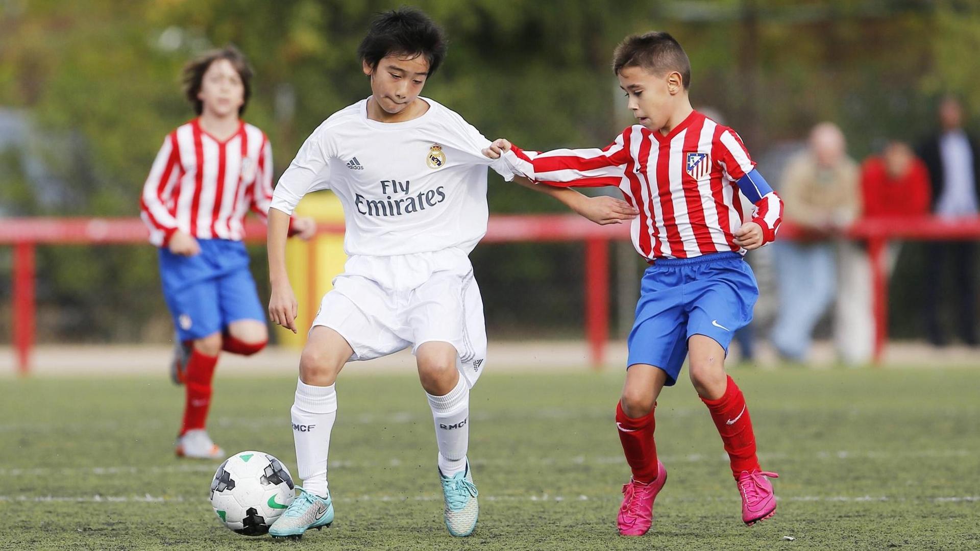 Jugendspiel zwischen Atletico und Real Madird