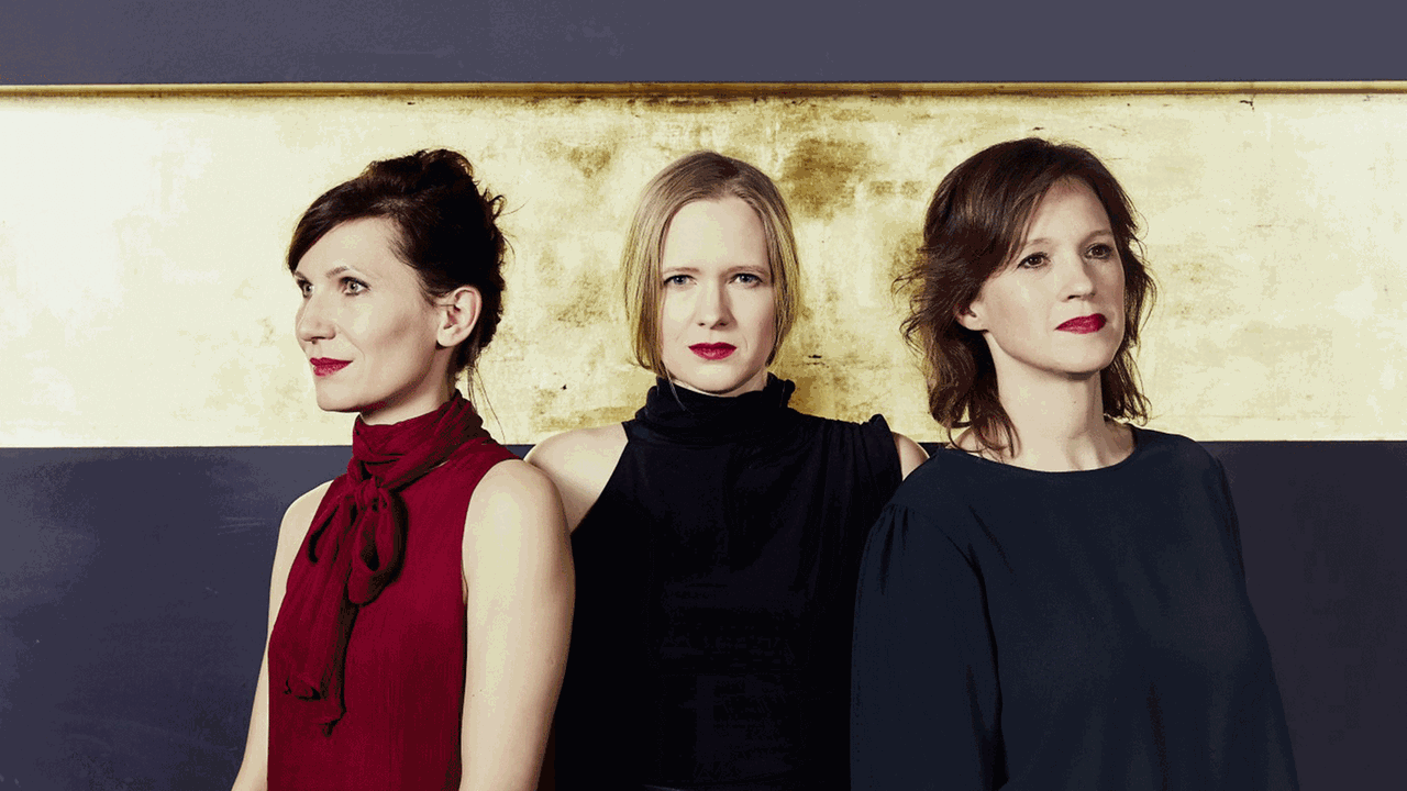 Die Musikerinnen des Boulanger Trios: Karla Haltenwanger, Birgit Erz und Ilona Kindt