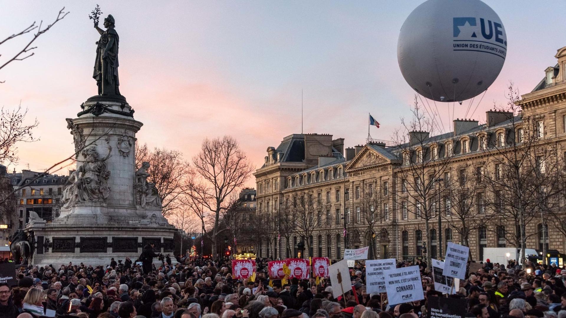 Demonstrationen gegen Antisemitismus in Paris