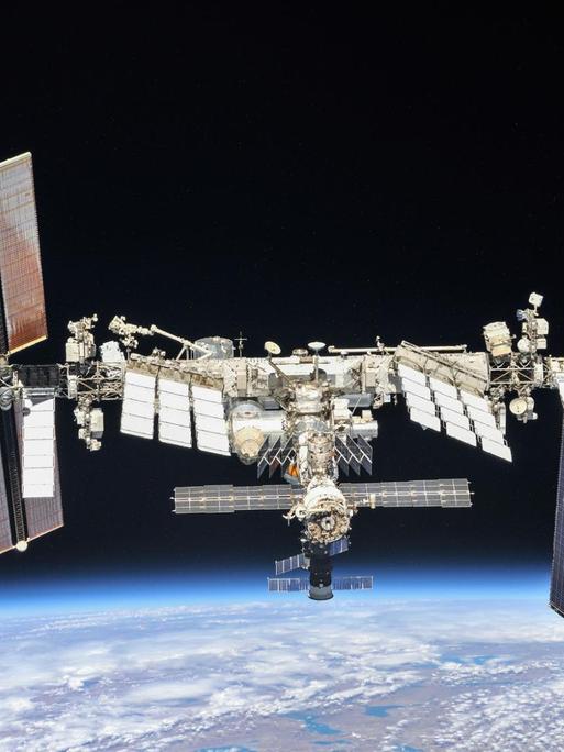Die Internationale Raumstation ISS, aufgenommen im Oktober 2018 über der Erde.