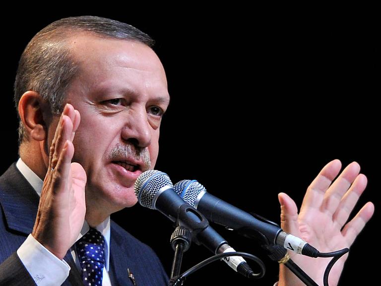Der türkische Ministerpräsident Reccep Tayyip Erdogan wirft Israel Völkermord vor.