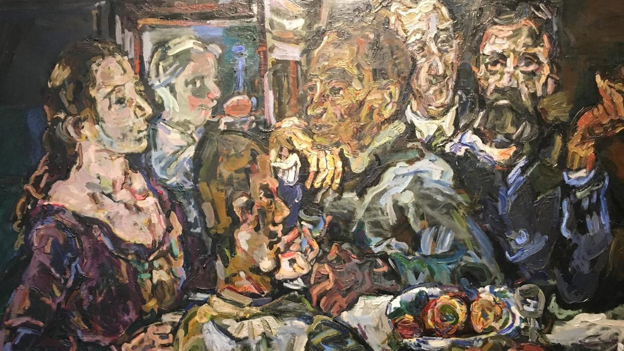 Das Gemälde "Die Freunde" von Oskar Kokoschka ist in Nahaufnahme zu sehen. Darauf sind die Schauspielerin Käthe Richter, den Dichtern Walther Hasenclever und Iwar von Lücken sowie dem Arzt Fritz Neuberger sowie Kokschka selbet von hinten im expressionistischen Stil zu sehen.