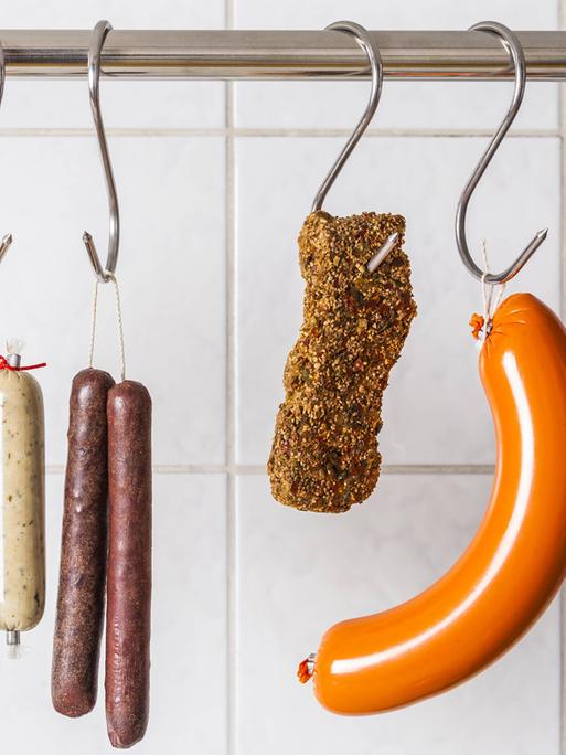 Vegane und vegetarische Produkte am Haken.