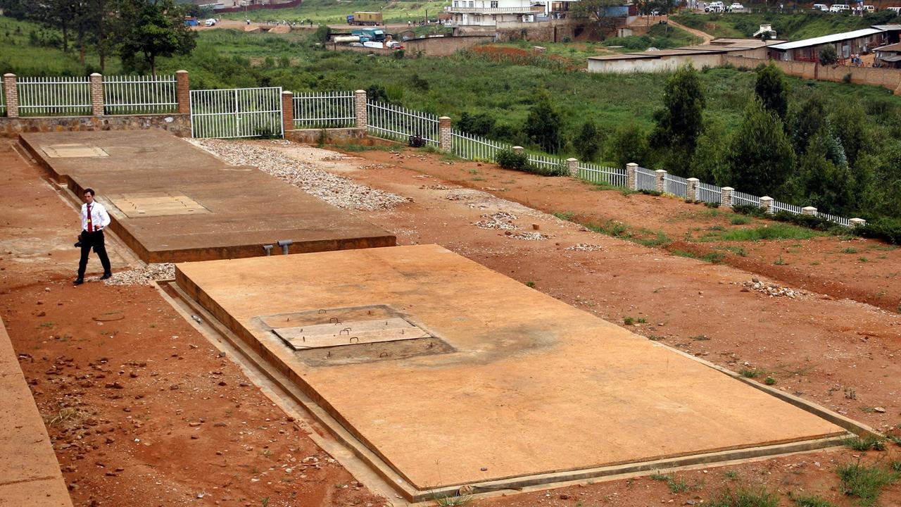 Genozid-Gedenkstätte Gisozi nahe Kigali in Ruanda, aufgenommen 2008