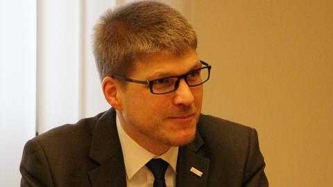 Bernhard Sven Anuth ist Professor für katholischen Kirchenrecht an der Universität Tübingen.