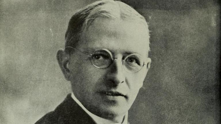 Schwarz-Weiß Porträt von Henry Norris Russell (1877-1957). Schwarz-Weiß Porträt von Henry Norris Russell (1877-1957).