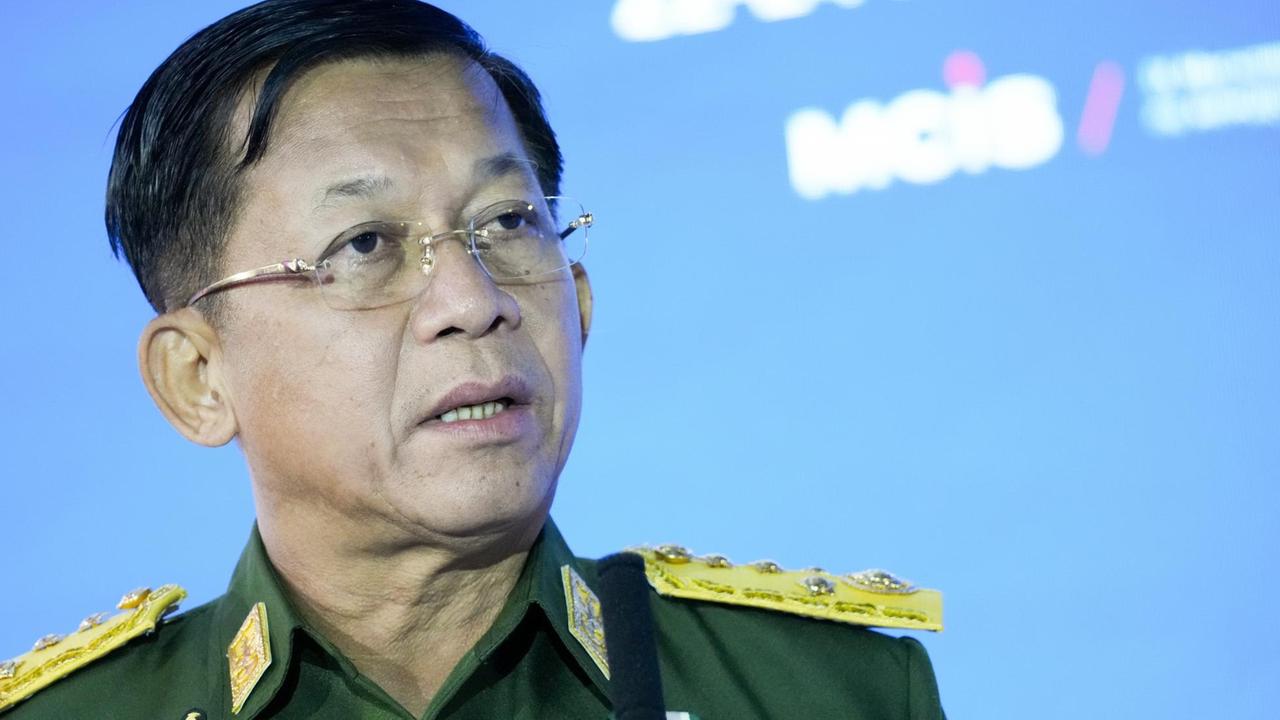 Oberbefahlshaber des Militärs von Myanmar: Min Aung Hlaing bei einer Moskauer Konferenz im Juni 2021
