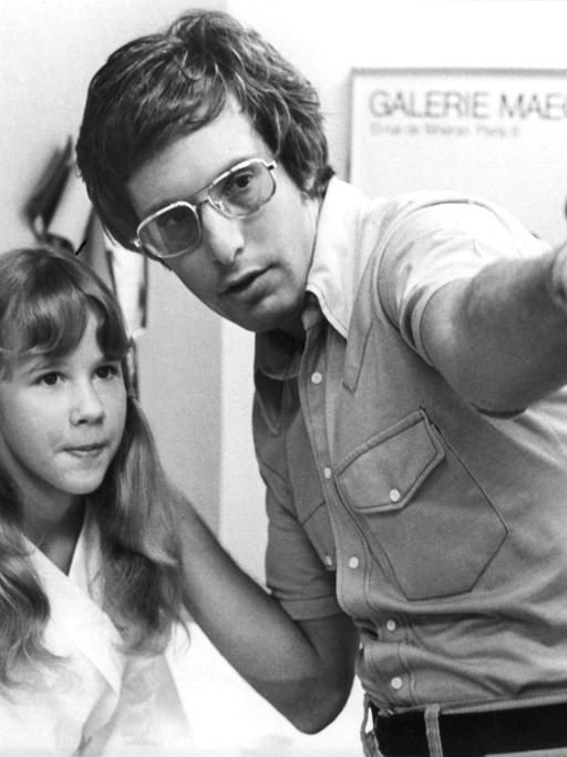 Regisseur William Friedkin und Hauptdarstellerin Linda Blair 1973 am Set des Films "Der Exorzist".