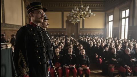 Eine Filmszene aus Roman Polanskis Film "Intrige".