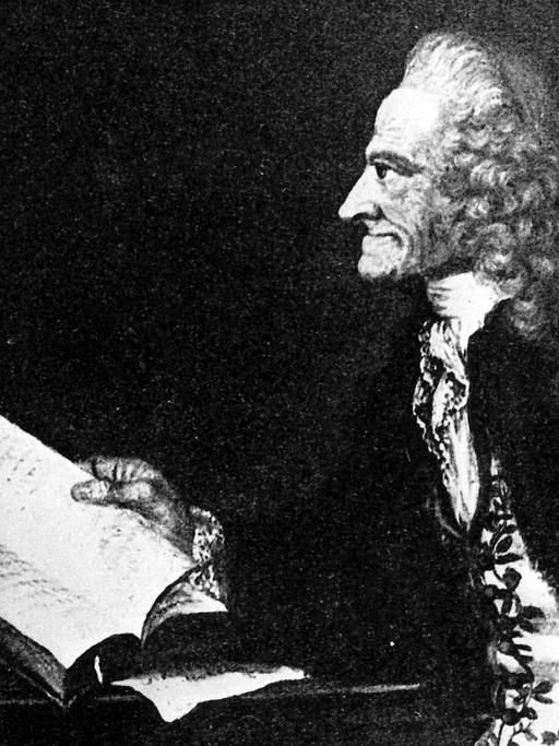 Der französische Schriftsteller und Philosoph Francois Marie Arouet Voltaire (1694 - 1778) auf einer zeitgenössischen Darstellung