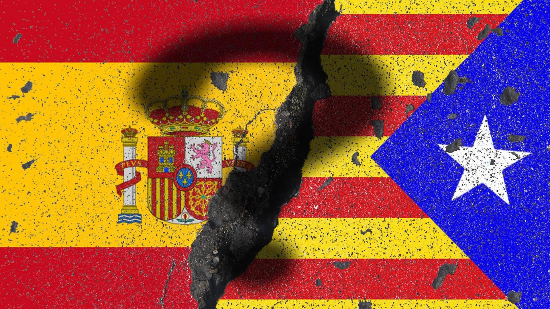 Flaggen von Katalonien und Spanien mit tiefem Graben und Schatten eines Fragezeichen